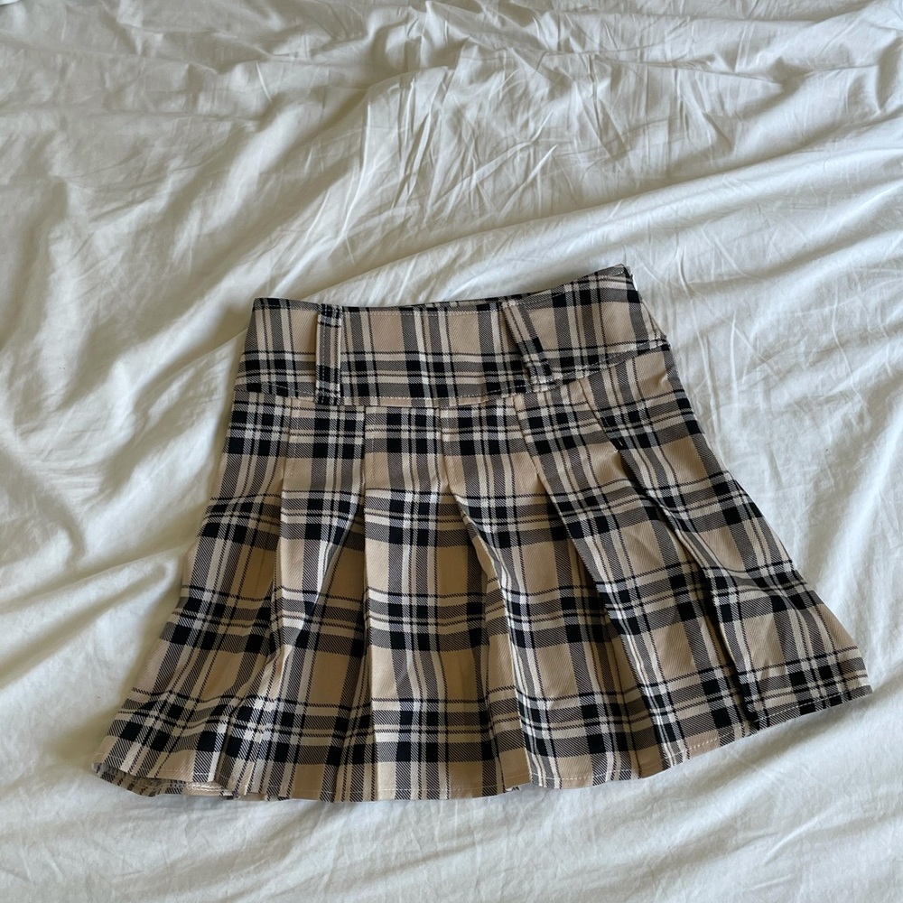 Plaid skirt